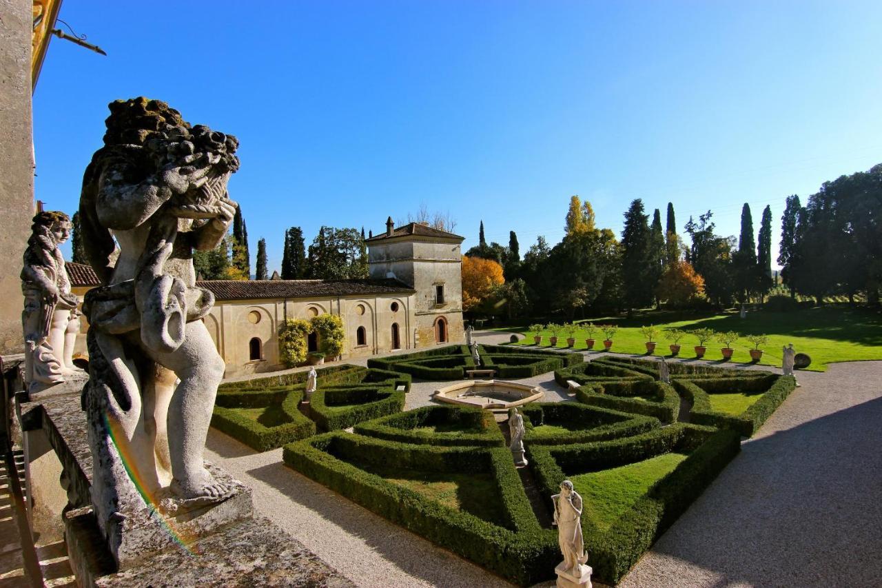סאן פייטרו אין קריאנו Hotel Villa Giona מראה חיצוני תמונה